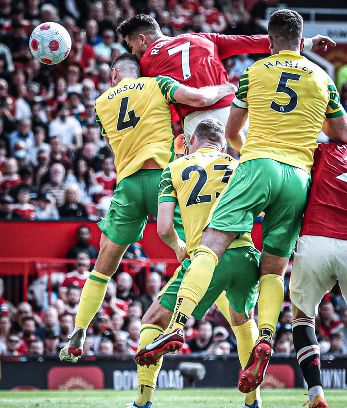 多米体育APP下载- 从Ning爆冷击败RNG到C罗在尤文图斯比赛中悬念迭起，风云突变皇家马德里今晨手感冰凉